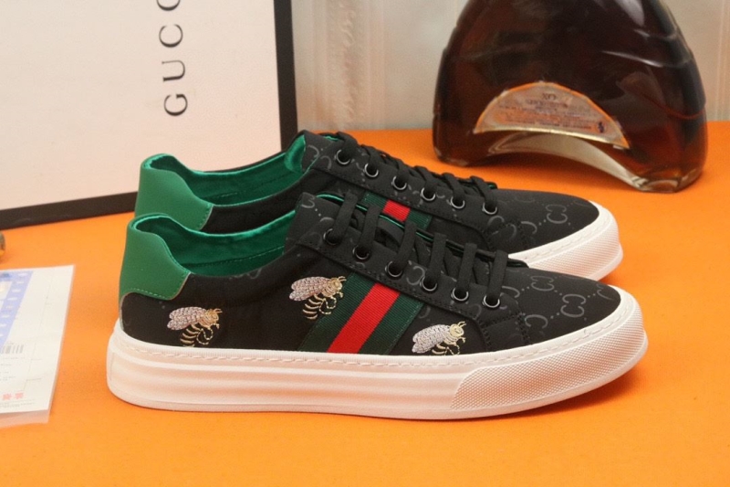 Gucci Casual Shoes